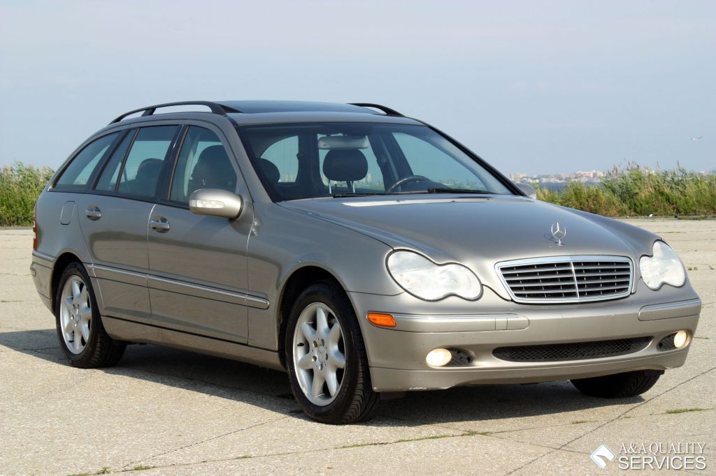 2004 Mercedes benz c240 4matic #2